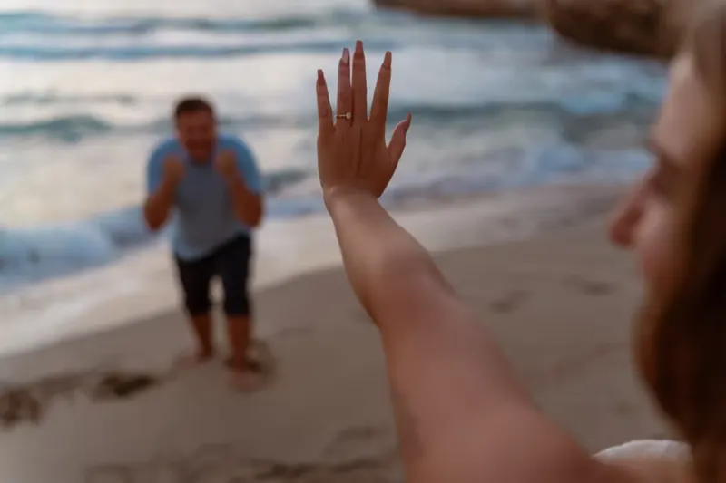 Surprise marriage proposal in Mallorca during a professional photo shoot