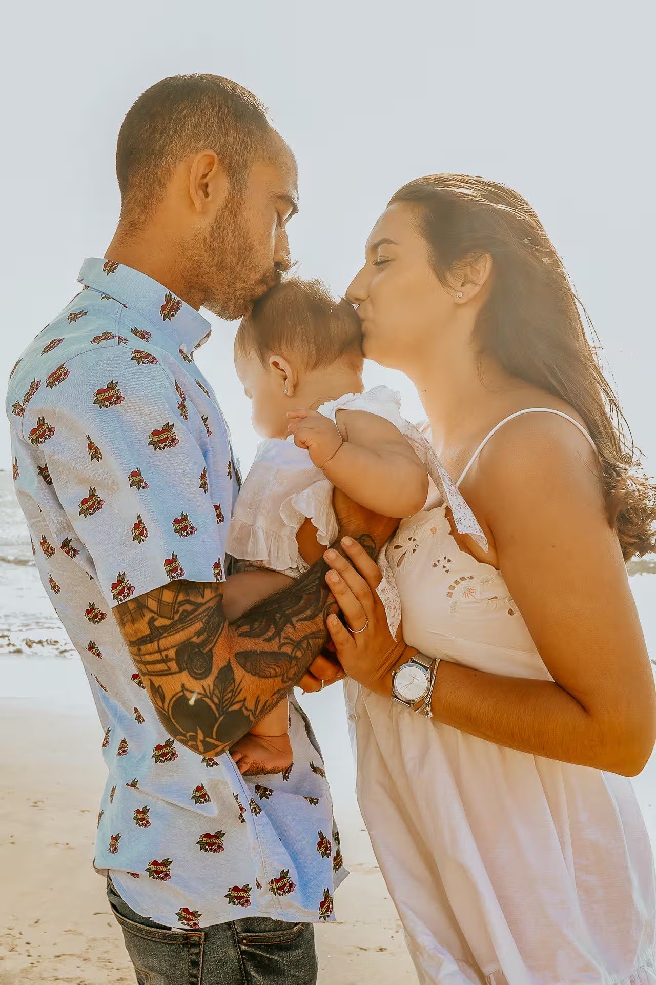 Family photo at Playa de Amadores – turquoise water and golden sand in Gran Canaria